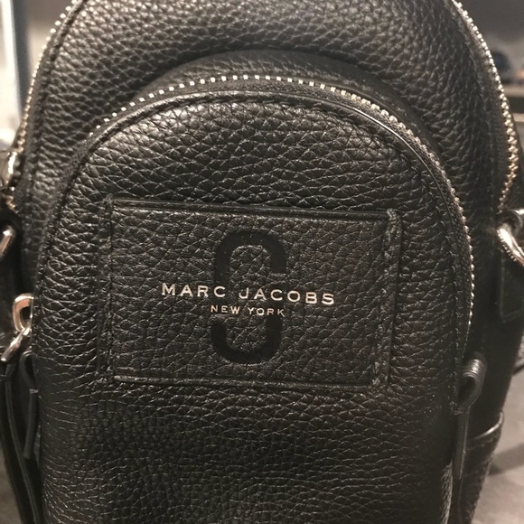marc jacobs convertible backpack